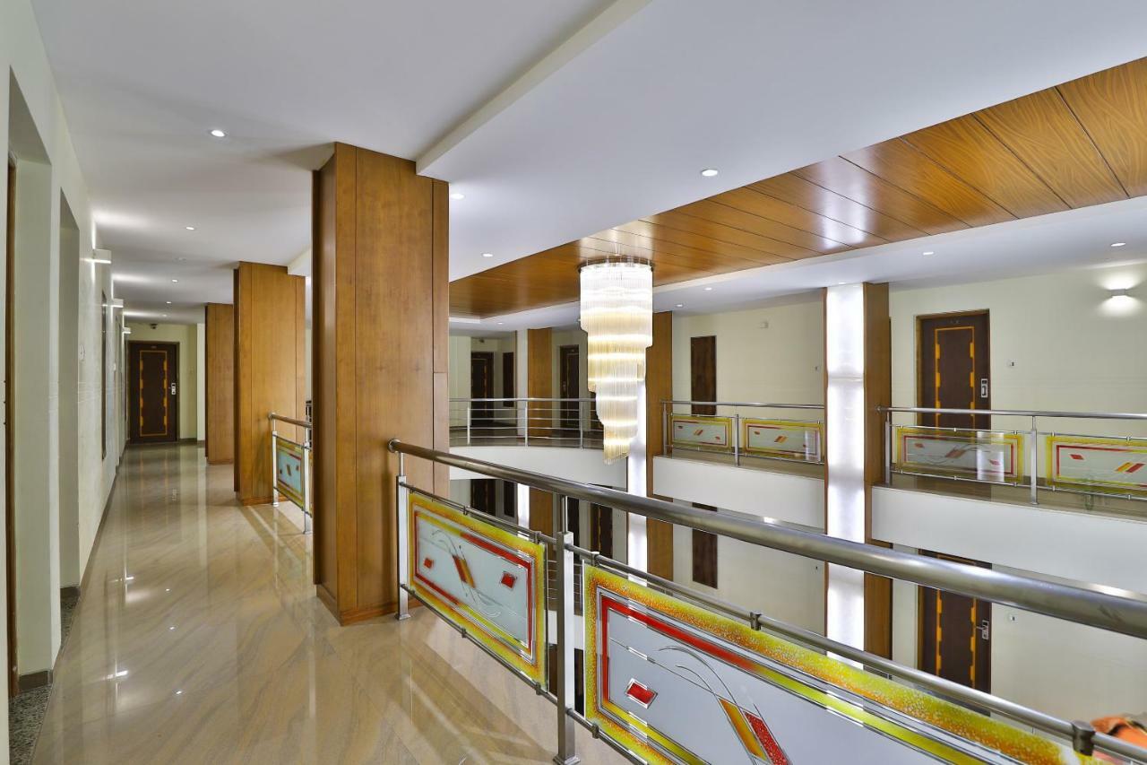 Palette - Hotel Ocean Inn Даман Екстер'єр фото