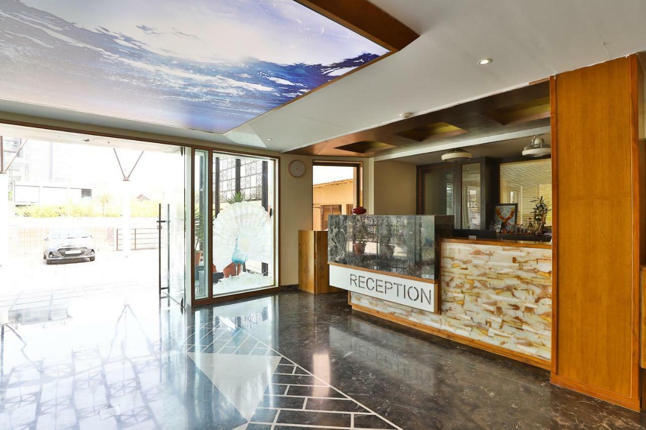 Palette - Hotel Ocean Inn Даман Екстер'єр фото